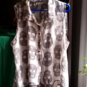 See-through button down shirt short sleeve